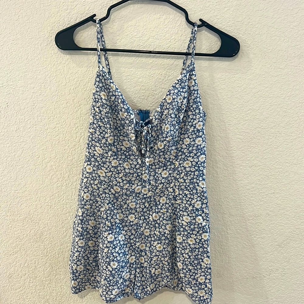 Dress Forum Spaghetti Strap Romper Blue White Flowers Small
